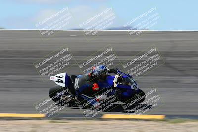 media/Apr-05-2024-Apex Assassins-CVMA Friday Practice (Fri) [[ee2ef04f2b]]/3-Racer 2/Session 3 (Bowl Speed Pans)/
